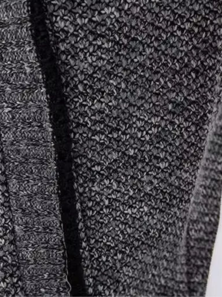 Elegant Full-Zip Sweater Vest